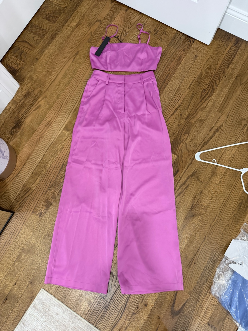 House of Harlow 1960 two peice set of Bright Pink Wide-Leg Trousers and crop top